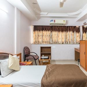 Standard Double Room Fan